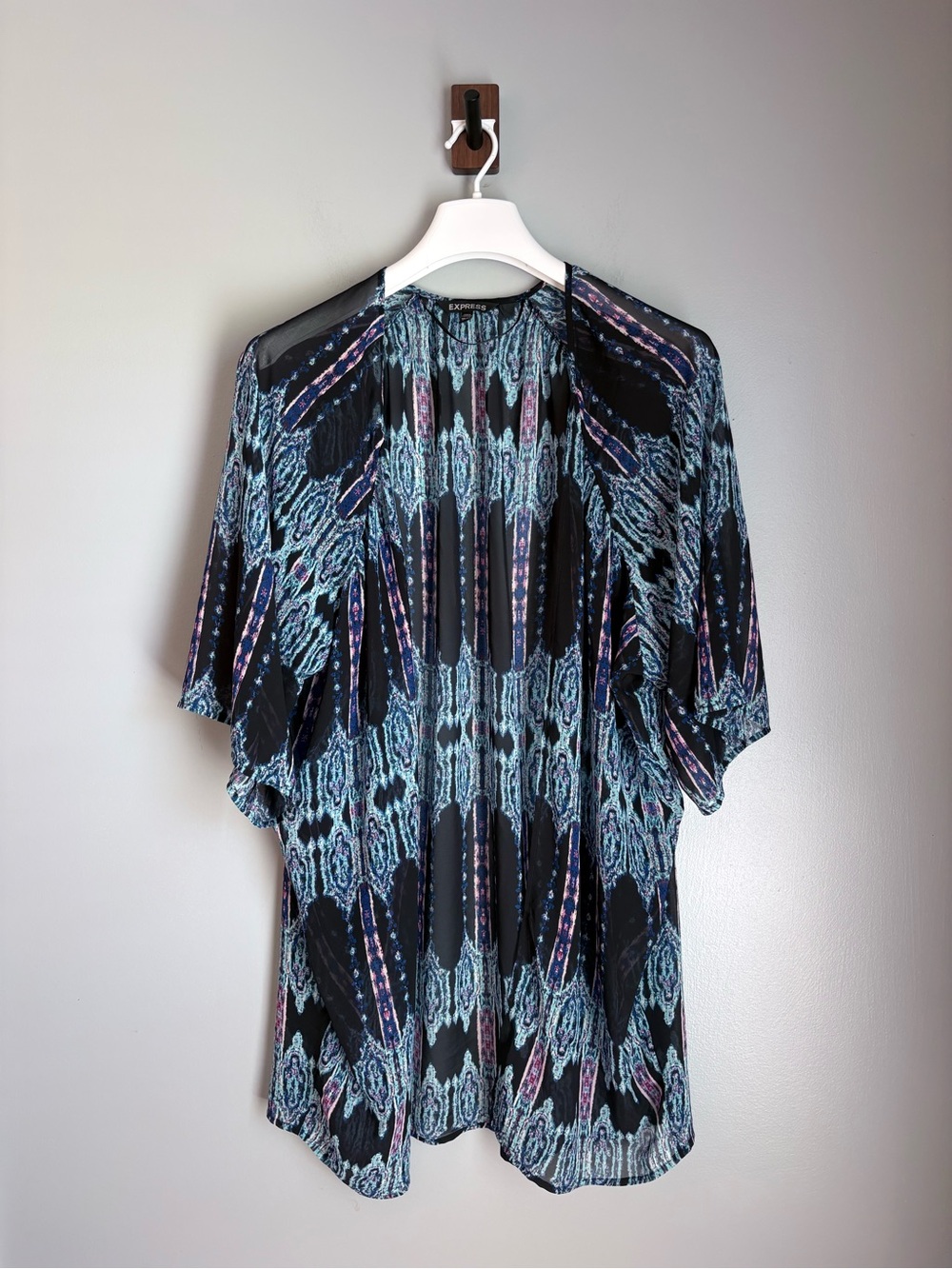 Express Paisley Bohemian Printed Open Front Sheer Kimono Cardigan One Size